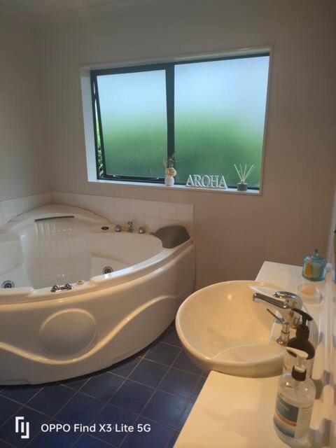 Double Room Free Wifi Hamilton Exterior foto